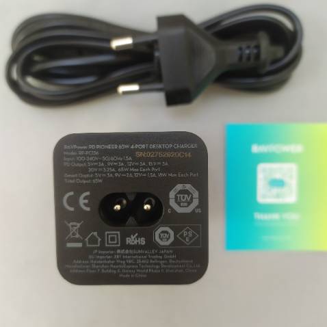 Sản phẩm đẹp, nguyên hộp bao gồm củ sạc và dây sạc, đóng gói cần thận, giao hàng nhanh.
Mình rất thích sản phẩm này vì  sạc cùng lúc được 4 thiết bị rất tiện lợi cho dân bán online phải sử dụng nhiều điện thoại như mình.