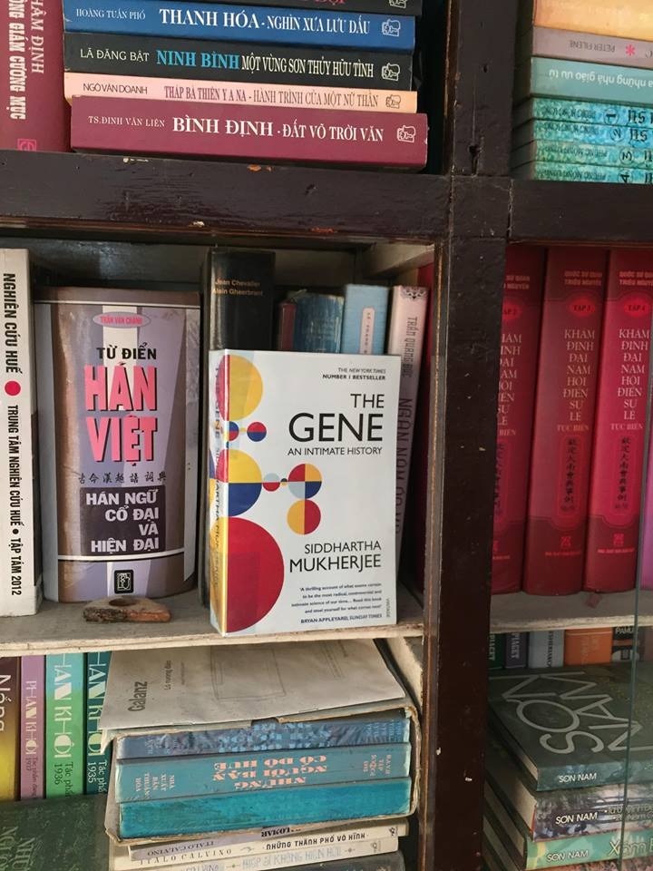 Sách được giảm giá nên giá khá rẻ. Bên tiki giao hàng rất nhanh.
Sách được in rất đẹp. Bìa thiết kế đơn giản nhưng ý nghĩa, màu sắc ấn tượng.
Ruột sách giấy in tạm ổn, không phải là tốt lắm, thuộc dạng giấy báo nhưng với giá cả như vậy thì chấp nhận được.
Sách phù hợp cho những bạn quan tâm về giới, nữ quyền.
Sách khoa học chuyên sâu.