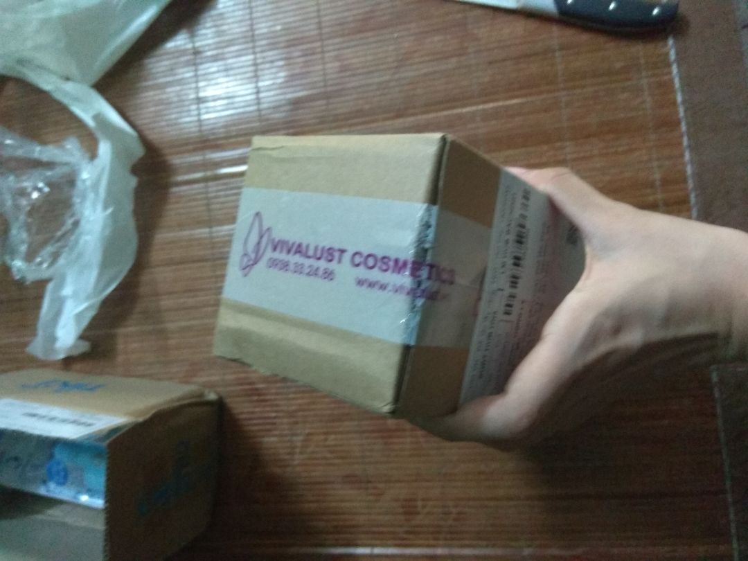 sản phẩm đúng mô tả, sử dụng rất thích, chất lượng tốt, đóng gói kĩ lưỡng