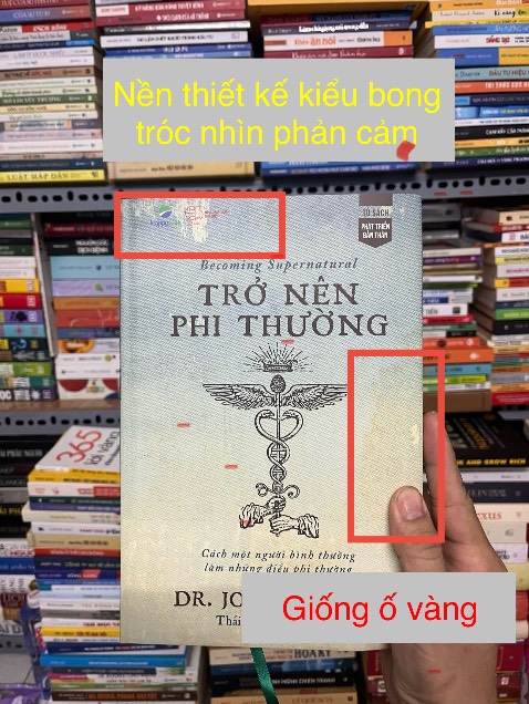 Sách bìa cứng nhưng giá hơi cao, in màu được 24trang (hình rất bình thường). Bán kiểu đọc quyền nên chỉ giảm 10-11% so với giá bìa 349k. Thiết kế bìa nhìn giống ố vàng và giống bị trầy xước (nếu là tôi thì tại logo nxb thế giới cho nền xanh bình thường). Phía sau bìa chữ mờ khó đọc, chỉ có giá thì rất rõ. Bên trong ruột thì ko canh đều trang. Giấy thì tốt.