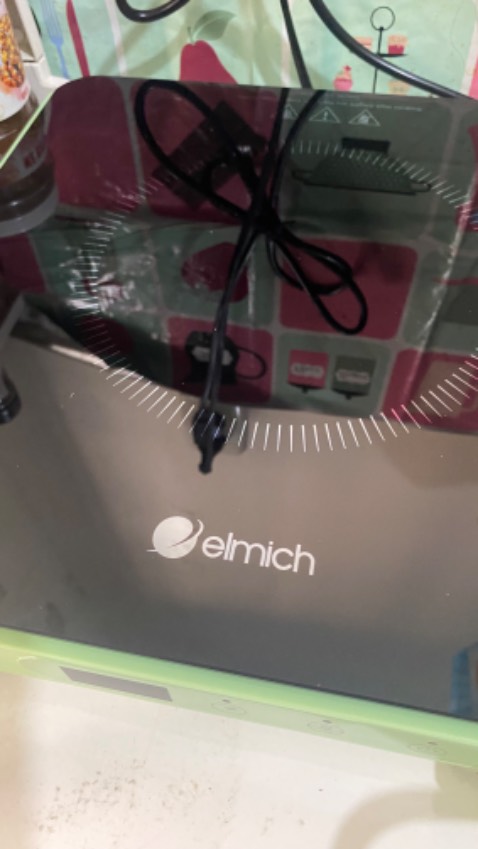 Bếp này mới gọi là bếp này! Cái núm vặn nó thay phím bấm nên rất tiện dụng. Vừa kiểu hơi hướng như nấu bếp gas ngày xưa. Đặt hàng giao trong 1 tiếng. Tiki giao hàng 2h khiến tôi rất hài lòng.