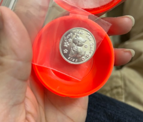 - Giao hàng nhanh, đúng sản phẩm
- Bạc hơi nhỏ, phù hợp với giá khuyến mại (368.000₫), giá gốc (499.000₫)