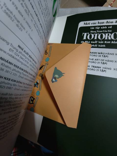 Đóng gói kỹ càng, sách dày dặn, chữ và màu sắc rất nét và đậm đà, nội dung kĩ lưỡng và rất đáng để đọc và tìm hiểu