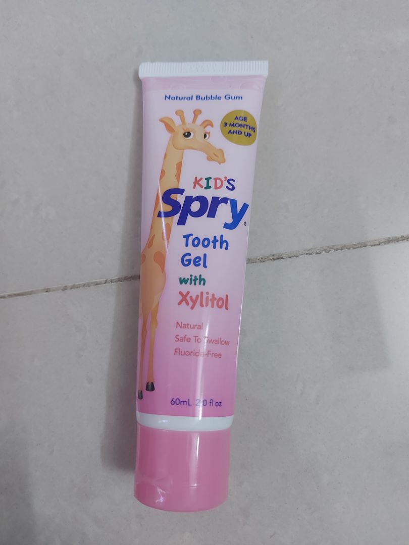 Sản phẩm này mình đã cho con mình sử dụng từ trước đến giờ nên không nghi ngờ ghi về chất lượng. Còn về dịch vụ thì shop giao hàng nhanh. Tiki đóng gói cẩn thận.