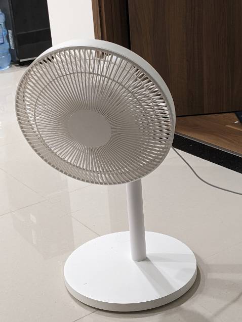 Quạt rất mát dễ lắp đặt. Điều khiển qua app Mi. Chỉ có 1 điểm trừ là ko có remote điều khiển khi không có điện thoại.