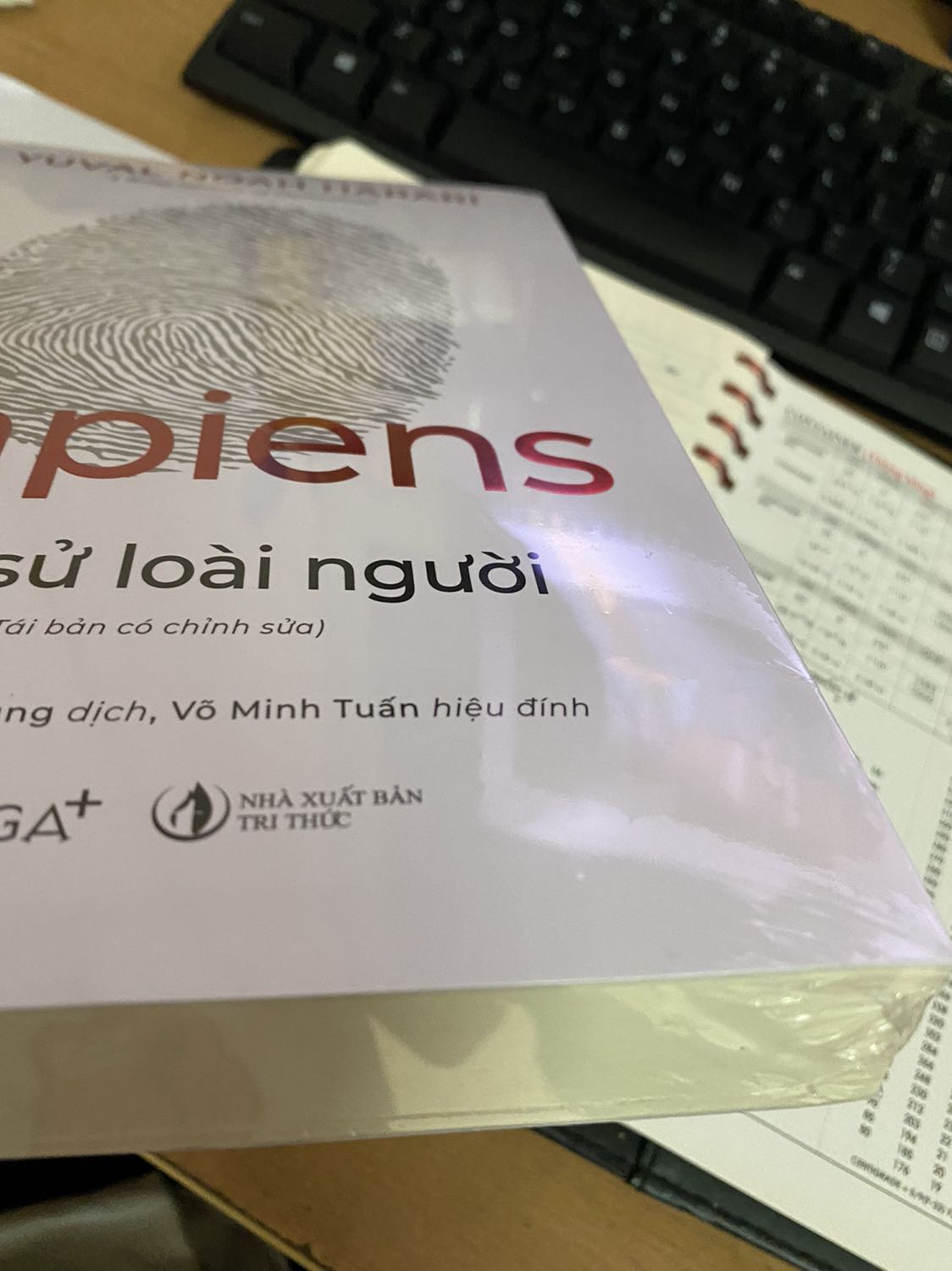 Sách cứng bọc đẹp