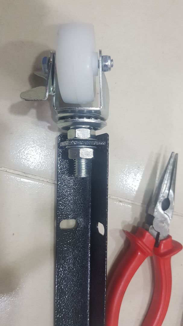 Sp đúng mô tả, tuy hơi nhỏ nhưng khá cứng cáp và phù hợp với nhu cầu và cv hiện tại của mình.
Sp đc đóng gói cẩn thận và giao hàng siêu nhanh.