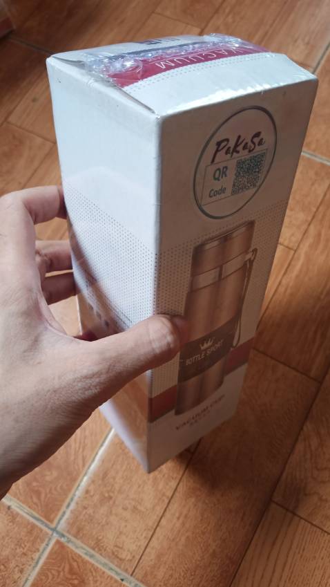 Shop giao hàng siêu nhanh , có tiki now rất thích . 
Bình nước giữ nhiệt rất lâu , các bạn mua bình giữ nhiệt lưu ý nhé bình giữ nhiệt nếu dùng đá thì ko nên giữ nhiệt nước sôi nữa nhé