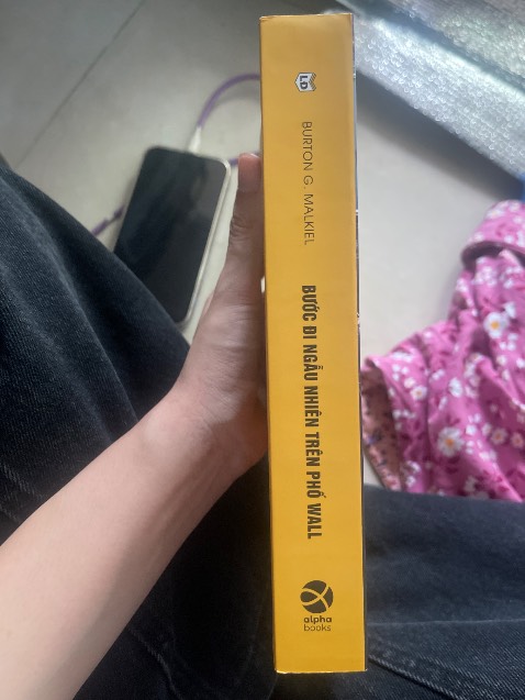 Sau khi đổi trả hàng thì sách rất ok. CSKH của Tiki 10 điểm. Mới đẹp như mong đợi