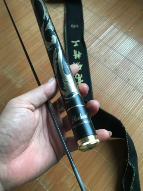 Kiểu dáng đúng như quảng cáo, cầm chắc chắn. Tặng kèm ngọn cần ok. Chưa tét thử nhưng thấy ổn. Shop uy tín. Sẽ nghiên cứu mua sản phẩm tiếp.