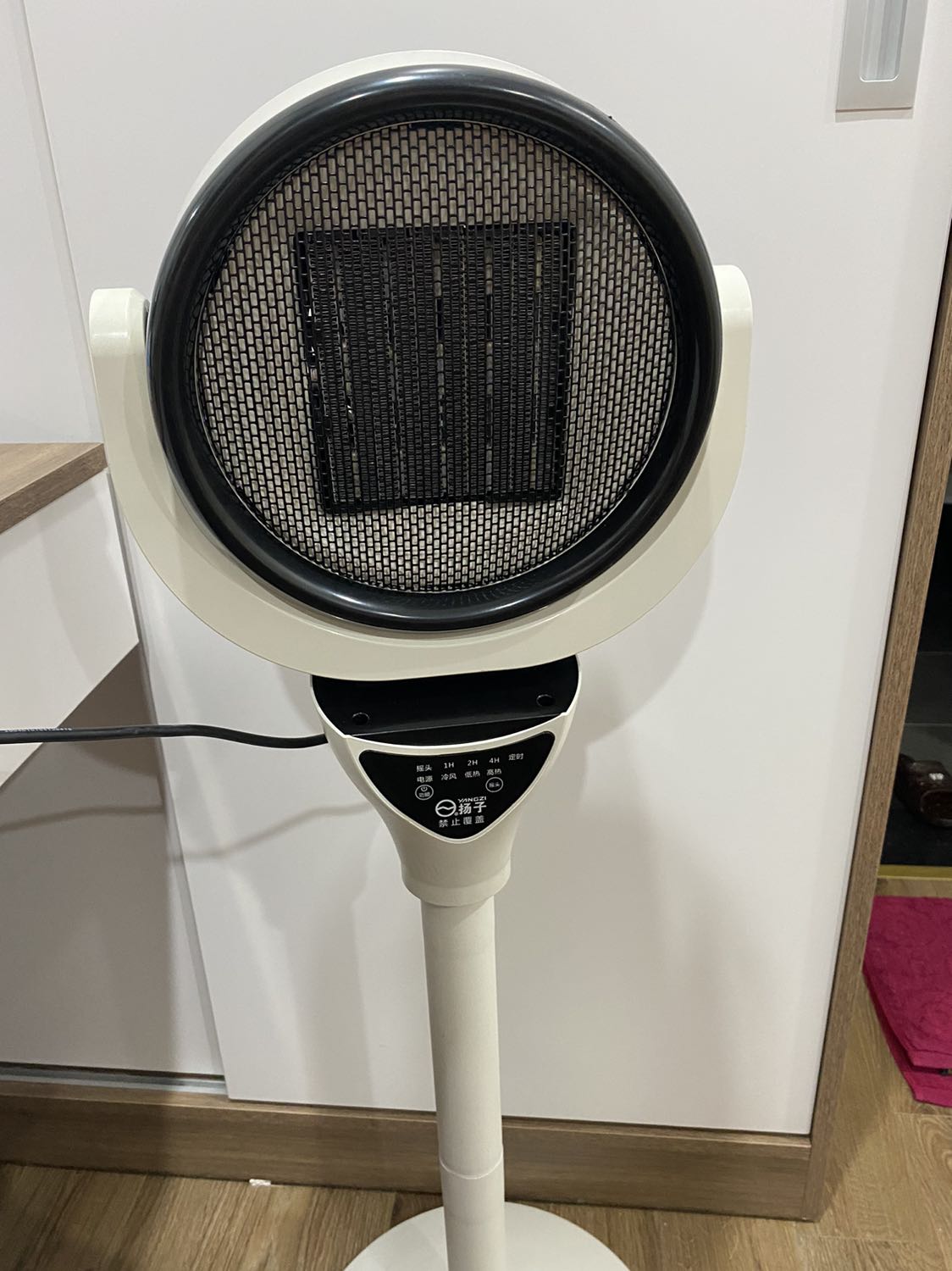 Máy ok mỗi tội kêu hơi to, vẫn cho shop 5 sao vì đóng gói cẩn thận,  ship nhanh