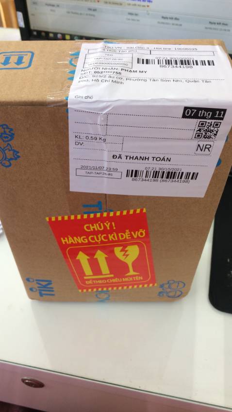 Mới đặt tối hôm qua mà nay nhận được rồi,date mới nữa,rất ưng ý luôn nha 😍😍😍