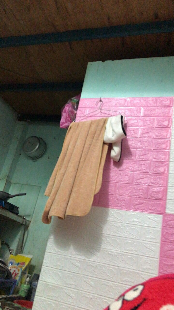 Khăn đẹp xuất sắc ạ, cám ơn người bán đã tận tâm đóng gói, cám ơn người giao hàng đã đội sương gió và trao tận tay