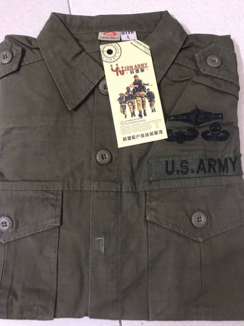 Qúa xuất sắc hàng đẹp từ chất vải đến thương hiệu. cầm áo đầm tay đáng đồng tiền bỏ ra luôn. lên dáng oke, tiki giao hàng quá nhanh dù dịch nhưng mình vẫn ưng với dịch vụ vận chuyển của tiki nhất. cảm ơn shop và sàn nhé