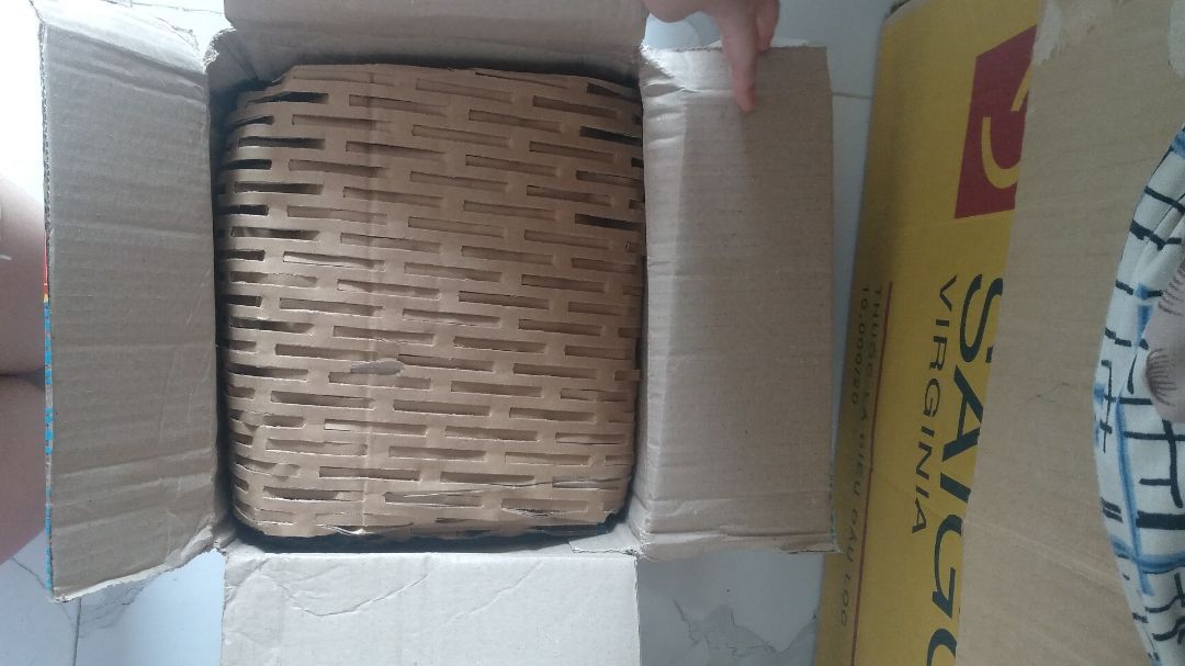 giao lẹ, đóng gói siêu kỹ, mở ra hơi mệt à nha 🤣 cho 5 sao vì dầu hào maggi thì miễn bàn 😍