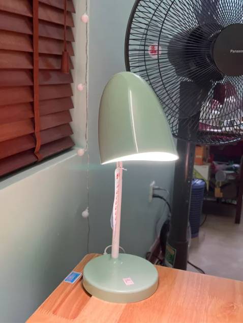 Đèn đẹp, sáng dễ chịu, không biết bóng LED dùng được bao lâu