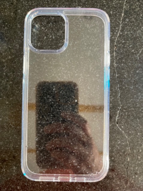 Ốp vừa máy, nhựa dẻo khá chắc chắn. Phù hợp nhu cầu.