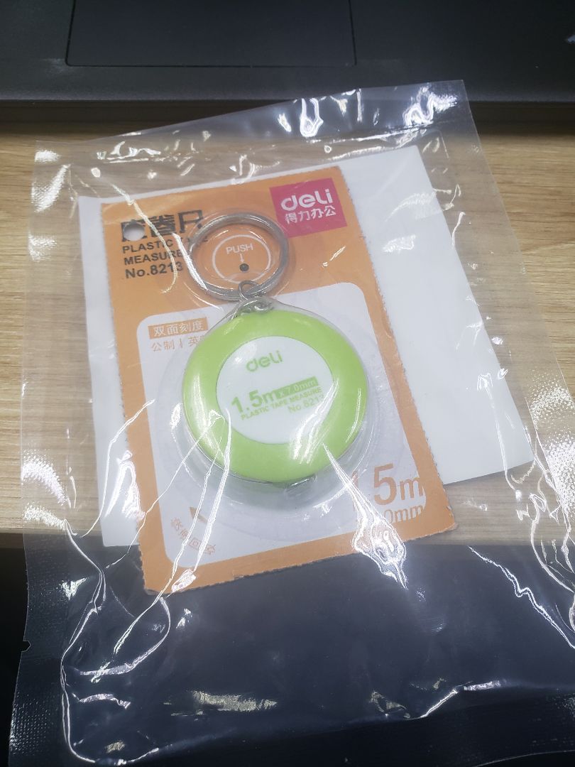 Giao hàng nhanh, thước cuộn nhỏ gọn, dễ dùng. Rất tiện dụng. Giao hàng nhanh, thước cuộn nhỏ gọn, dễ dùng. Rất tiện dụng.