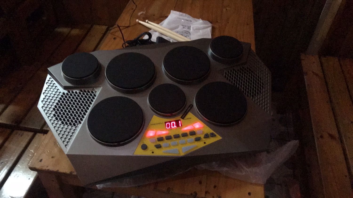 Ship nhanh.trống đẹp,âm tốt rất ưng luônnnnnnnnnnnnnn.