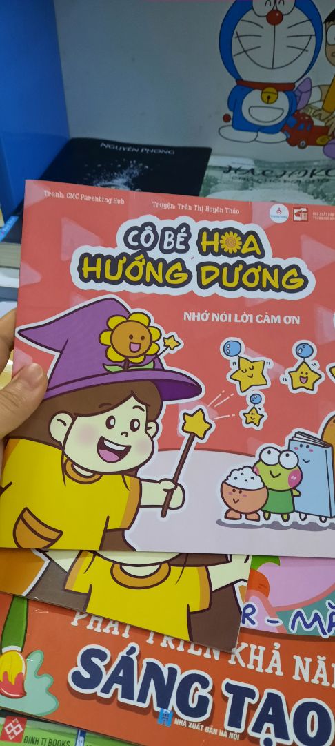 Nội dung dễ hiểu, bé mình từ khi đọc thường xuyên nói xin lỗi hơn