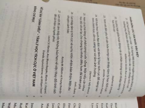 Một số nghiên cứu trong sách rất hay.