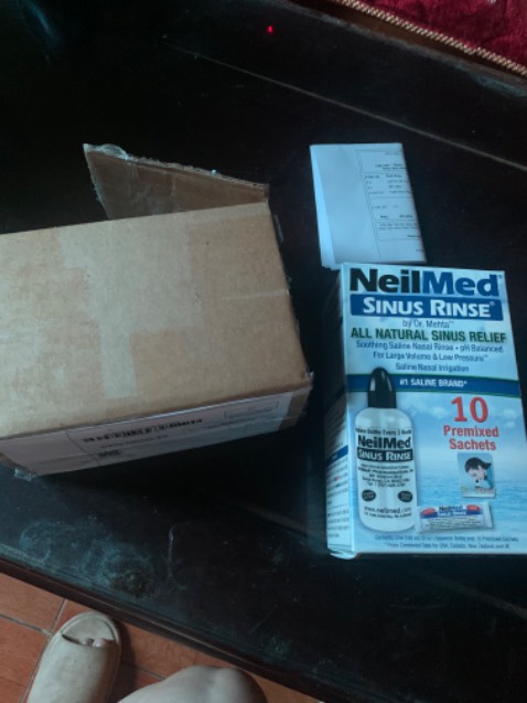 Giao nhanh, gói ổn, đủ hàng nhưng mùi nhựa hơi nồng 
Đã từng dùng ống này 1 lần mềm khá thích nên mua lại nhưng lần trước mua chỗ khác