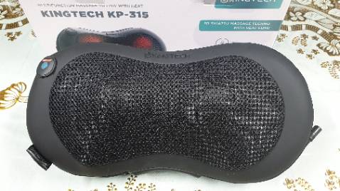 Giao hàng nhanh chóng, sản phẩm đóng gói cẩn thận, đầy đủ phụ kiện như mô tả. Người giao hàng nhanh nhẹn & thân thiện.
Sản phẩm thẩm mỹ tốt, các đường may chắc chắn.
Đã dùng luôn sản phẩm, cảm thấy rất tốt. Phù hợp cho dân văn phòng và có thể sử dụng trên ô tô nhờ có sẵn giắc cắm trên xe.