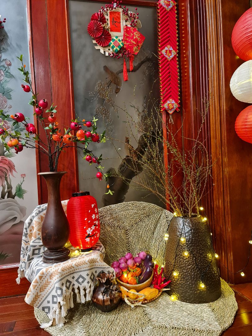 Thảm dày dặn và rất đẹp, không bị mùi khó chịu