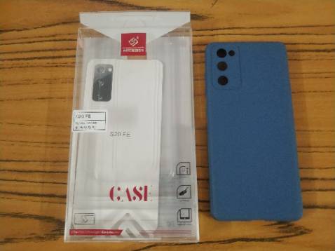 Ốp lưng giao không đúng với hình ảnh và thương hiệu như mô tả (trong mô tả là ốp lưng của thương hiệu GREENCASE, còn hàng nhận được là KST DESIGN). Search ốp lưng KST DESIGN trên 1 trang TMDT khác thì giá chỉ có 55.000đ. - Chất lượng của TIKI ngày càng không được đánh giá cao!