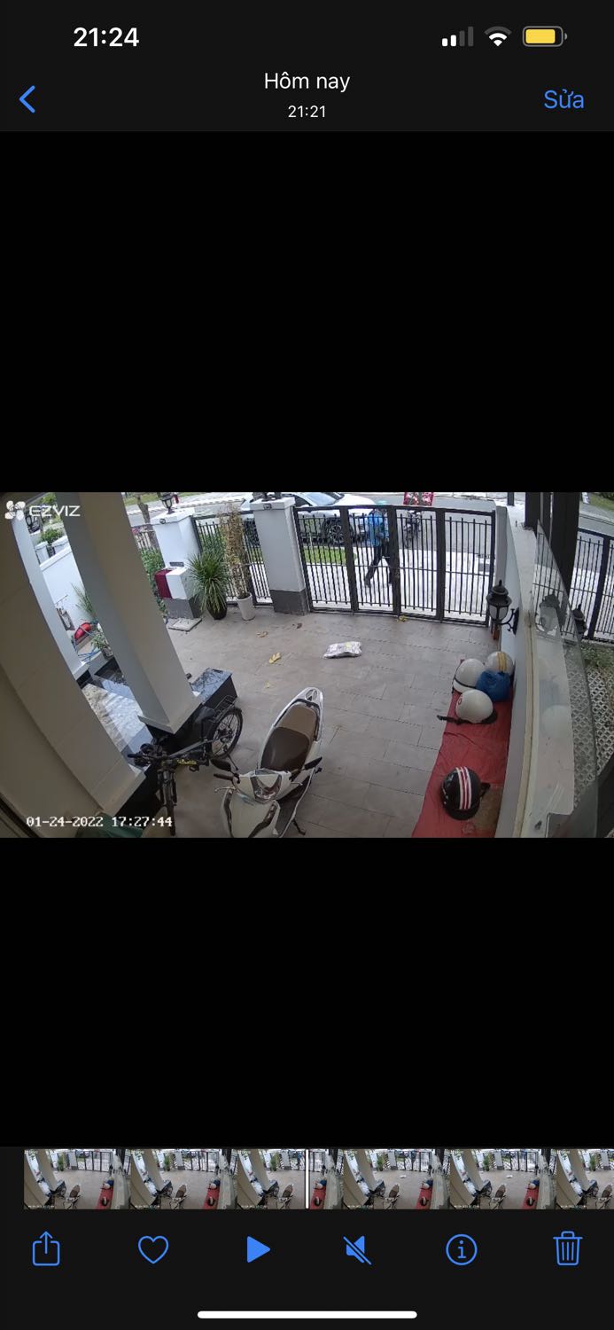 Ko nói về chất lượng nhưng cách giao hàng của tiki quá tệ. Cái chảo mà làm như cục đá quăng vô nghe cái choảng. Thấy sợ luôn.