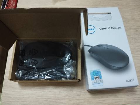 Nút bấm hơi cứng, lúc click có âm thanh to, còn lại ok. Nút bấm hơi cứng, lúc click có âm thanh to, còn lại ok.