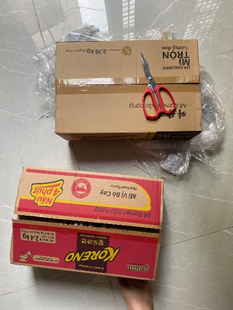 Hình minh hoạ ghi có quà tặng nhưng khi giao không có