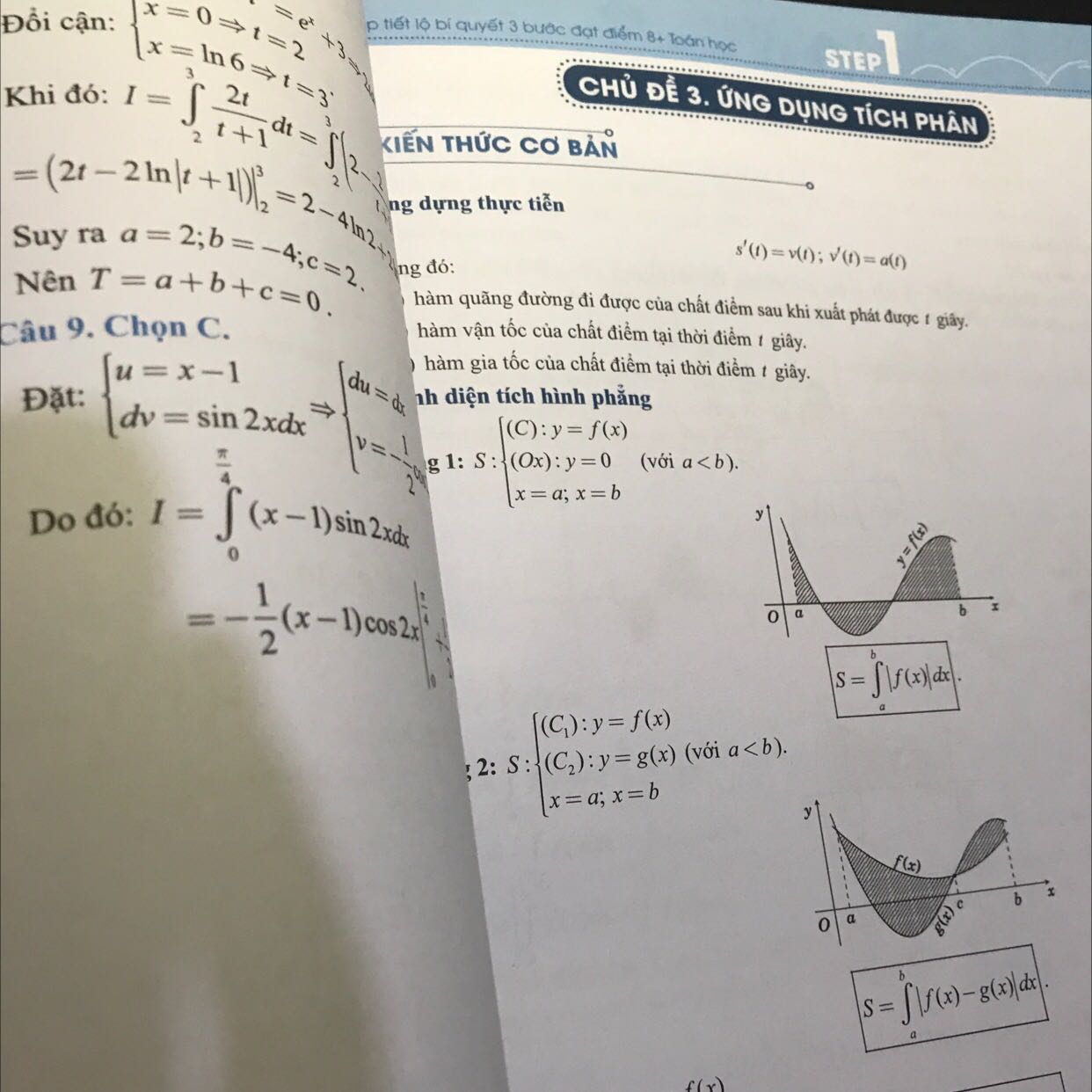 Sách nội dung chi tiết, đủ các dạng bài cho từng chuyên đề, mình đã học được vài chủ đề trong sách kết hợp với bài giảng trên youtube rất hiệu quả luôn, hy vọng sẽ có một kỳ học 12 thật nhiều thành công, cảm ơn Megabook nhiều