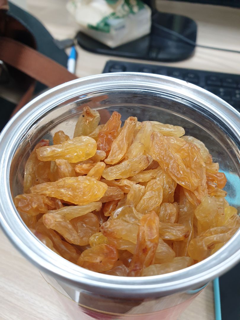 nho chua ngọt,  ăn ok. giao nhanh và đóng gói tốt