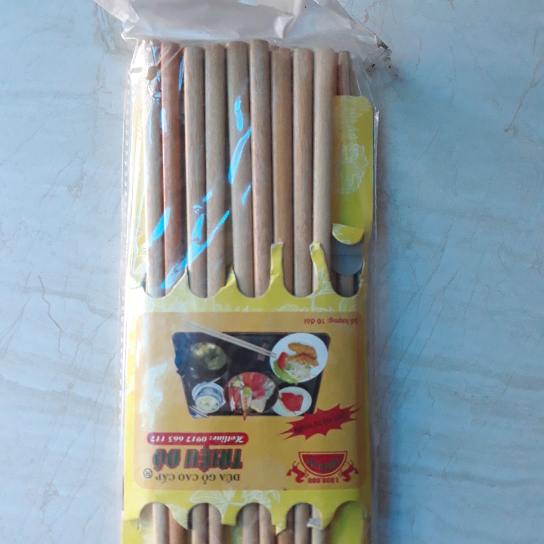 mình đã nhận hàng. có 1 bộ bị thiếu 1 chiếc đũa. đề nghị shop nên kiểm hàng cẩn thận