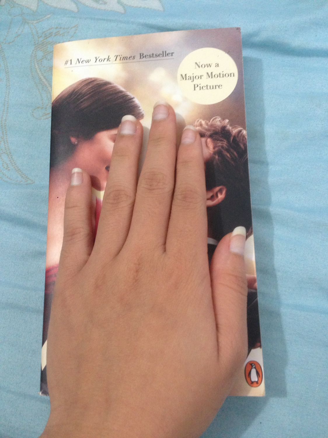 Thất vọng hoàn toàn, chất lượng ko xứng đáng với số tiền, chờ tận 1 tuần mà chất lượng sách chẳng ra gì. Sách nhỏ chỉ như bàn tay, giấy thì như giấy báo, bìa mỏng. Thôi tạm biệt và ko bao h gặp lại