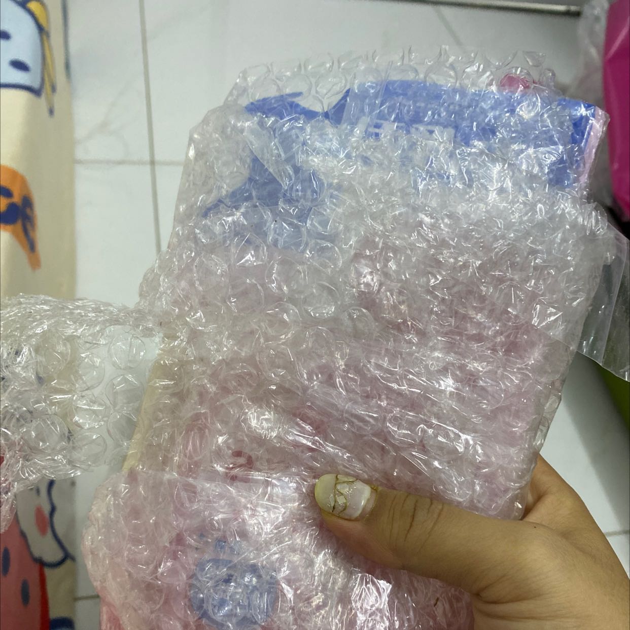 Giao hàng nhanh , đóng gói hàng cẩn thận . Rất hài lòng