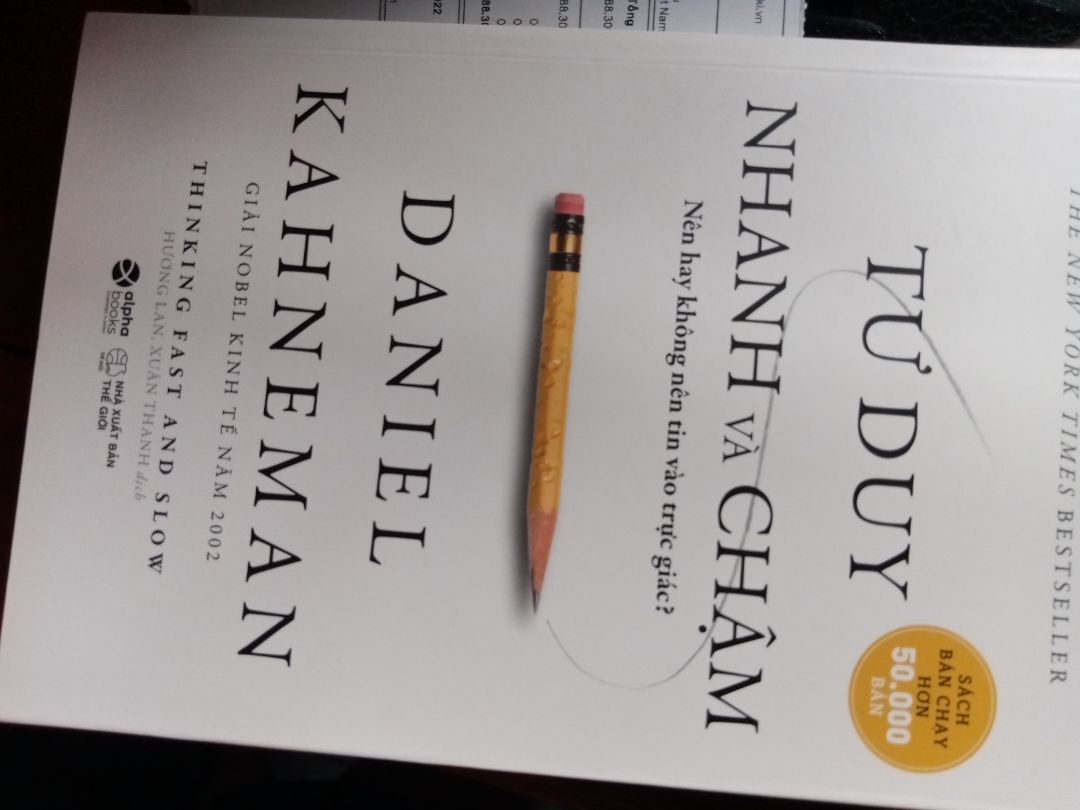 vận chuyển nhanh, sớm hơn 1 ngày, bao bọc cẩn thận, bìa sách đẹp