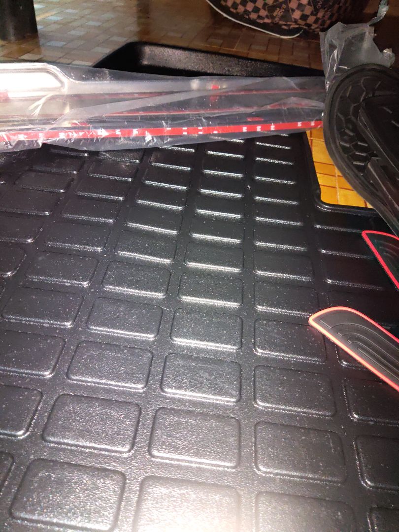 sản phẩm như mô tả. giá cả phù hợp chất liệu sản phẩm dễ dàng vệ sinh khi bị bẩn