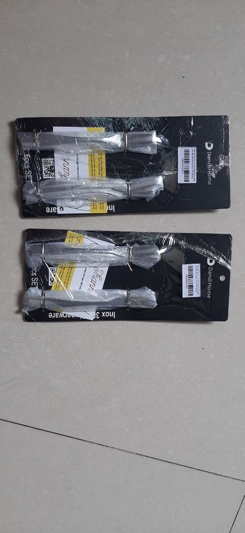 sản phẩm chất lượng, nĩa cầm tay chắc chắn, inox 304 sáng đẹp, anh nhân viên giao hàng rất thân thiện. Chất lượng 5 sao cho sp và nhà bán hàng. Cảm ơn Tiki nhiều nhé!