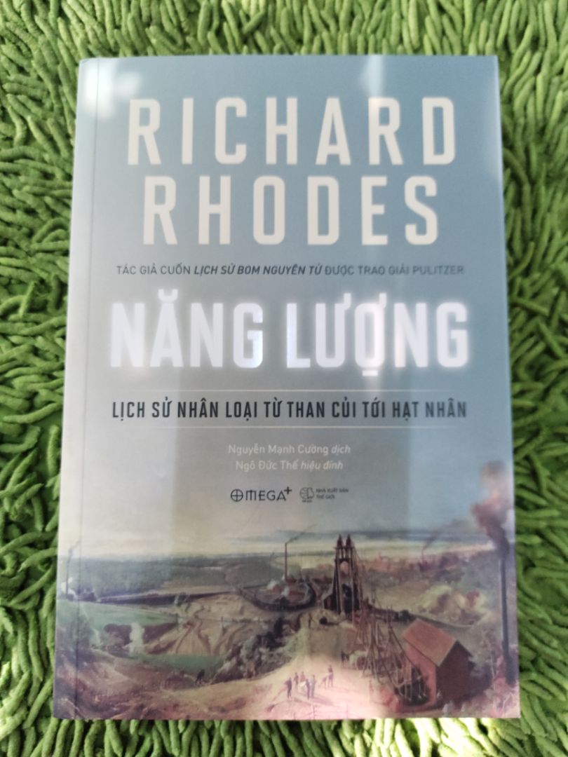 Cuốn này có tới 1/5 quyển là dùng để liệt kê chú thích, tài liệu tham khảo. Thật sự thấy tiếc khi phải chi tiền cho phần sách không hữu dụng này, mong NXB thay đổi cách làm để có giá tốt hơn, cuốn này không hề rẻ. Ngoài ra, bất kể đặt nhiều hay ít tiki trading chưa bao giờ đóng gói, bọc lót thật sự cẩn thận cả nên cho 3 sao thôi