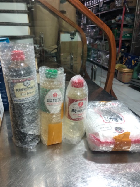 Hàng nhìn ổn. Bọc hàng rất ok