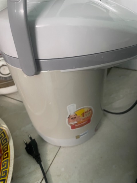 Mua cái thứ 2  Dùng cái giống bình bền rất hợp lý với gia đình 4 năm nay bị hư tìm mua giống nhau ccảm ơn nhà sản xuất thailand gia đình tôi rất tin tưởng ok