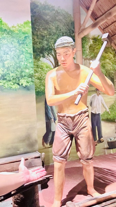 Kính đẹp, phù hợp với nam nữ.