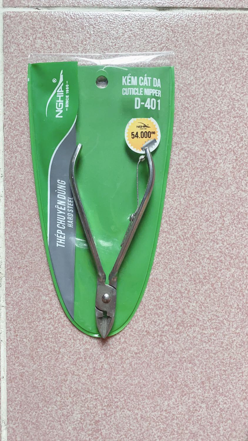 Tiki xem lại nha, thất vọng và ức nghẹn họng
Mua kềm cắt da giao kềm cắt mòng mà bé tí tẹo, dài chỉ nằng 1 ngón tay thì cắt cái thứ gì đây??? Chưa kể cứng ngắt ???
TÔi ĐỀ NGHỊ TIKI ĐỔI HÀNG ĐÚNG LOẠI TÔI ĐÃ ĐẶT