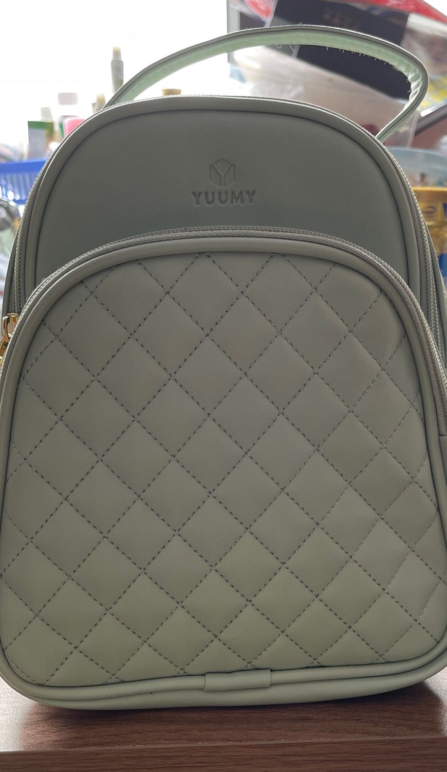 Sản phẩm đẹp, da mềm, mịn. Đường may đẹp. Rất ưng cái bụng nha. Sẽ ủng hộ shop lần tiếp theo