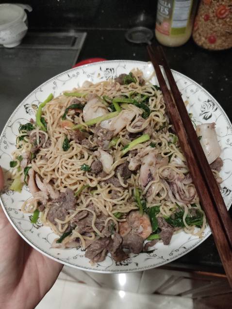 Sản phẩm thịt heo hộp tulip xông khói bacon 340g ( đan mạch) dùng cũng ok phết. Đã mua nhiều lần của shop rồi.