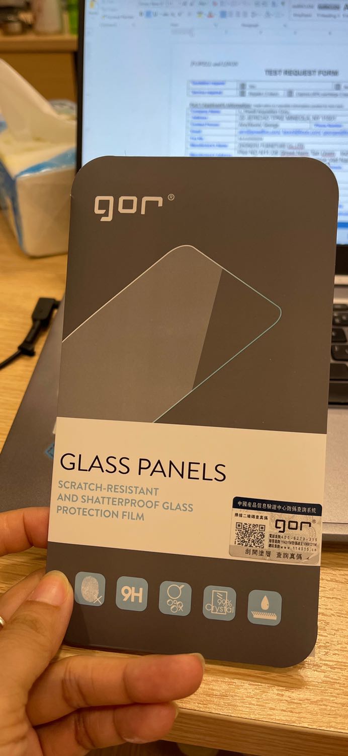 Tưởng 1 mà đc tới 2 miếng dán bên trong, tính ra giá rẻ, hàng dầy, chất lượng.