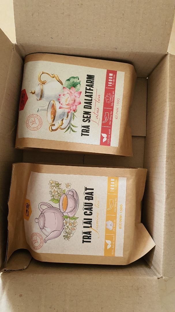 sản phẩm mùi vị rất hài lòng ai uống cũng khen và cảm thấy sản phẩm chất lượng từ bên trong lẫn bao bì và hình thức cũng như nhà bán giao hàng nhanh lẹ dịch vụ khá tốt Mình sẽ tiếp tục ủng hộ