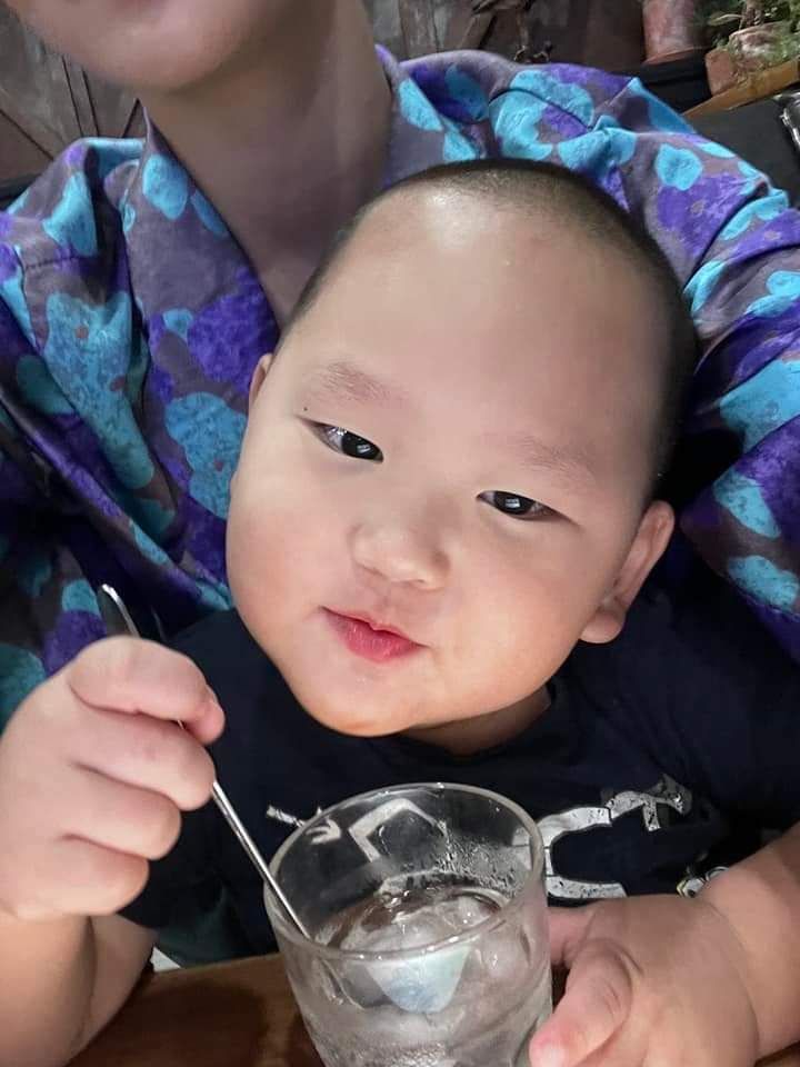 sách đẹp, bọc gói cẩn thận. hình ảnh chỉ mang tính chất nhận xu